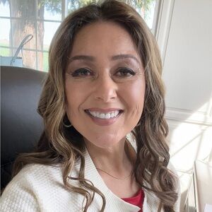 Meet your Posher, Eva